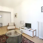 Amazing And Modern Flat For 6 In Le Marais